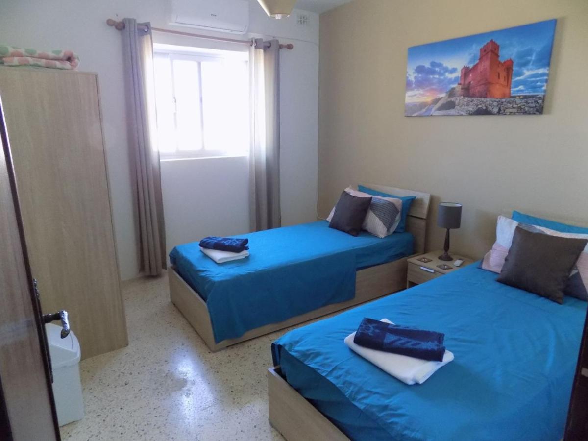 Sunshine Holiday Apartment 5 With Spectacular Seaviews St. Paul's Bay Exterior photo